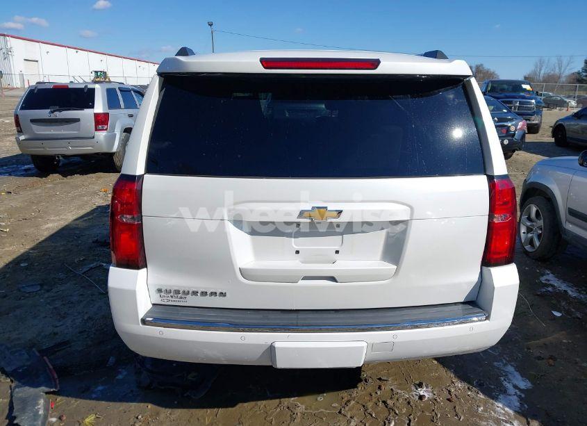 Photo 17 of 2016 Chevrolet Suburban LTZ (VIN 1GNSCJKC0GR272039)