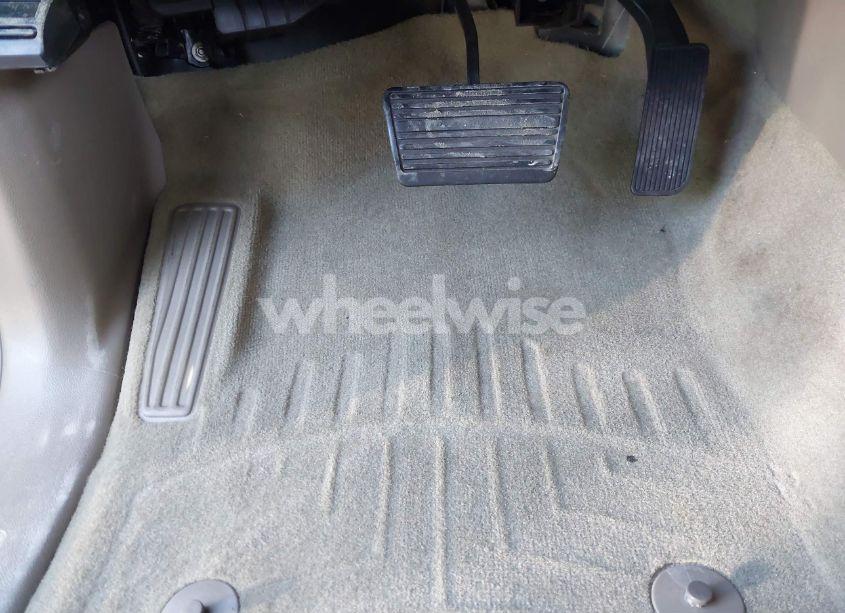 Photo 18 of 2016 Chevrolet Suburban LTZ (VIN 1GNSCJKC0GR272039)