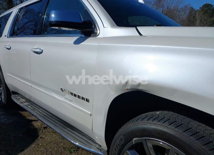 Photo 21 of 2016 Chevrolet Suburban LTZ (VIN 1GNSCJKC0GR272039)