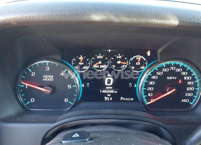 Photo 7 of 2016 Chevrolet Suburban LTZ (VIN 1GNSCJKC0GR272039)