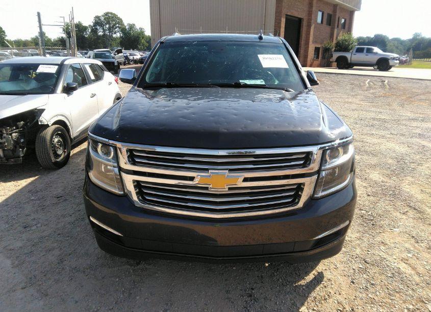 Photo 12 of 2018 Chevrolet Suburban PREMIER (VIN 1GNSCJKC0JR122312)