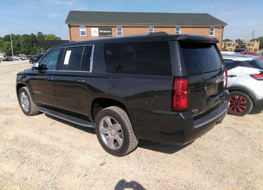 Photo 3 of 2018 Chevrolet Suburban PREMIER (VIN 1GNSCJKC0JR122312)