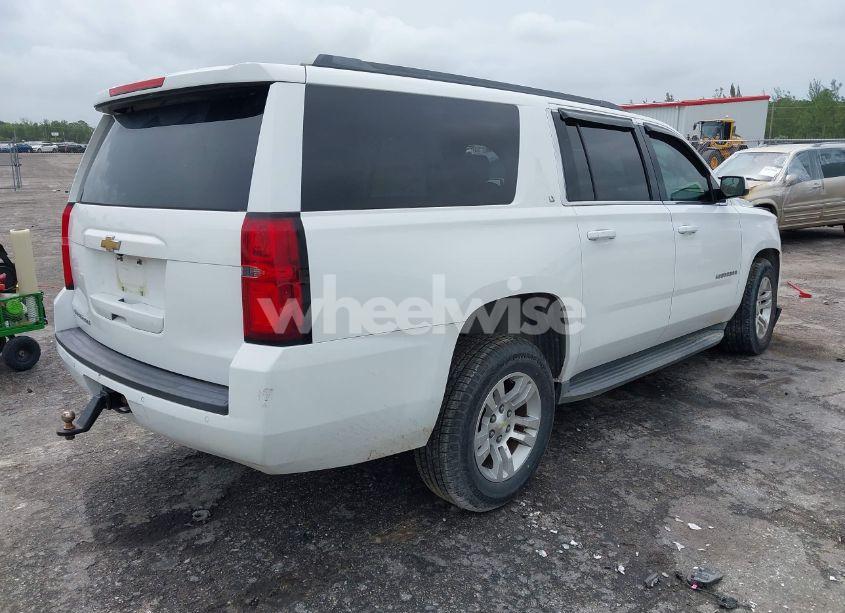 Photo 4 of 2015 Chevrolet Suburban 1500 LT (VIN 1GNSCJKC1FR539087)