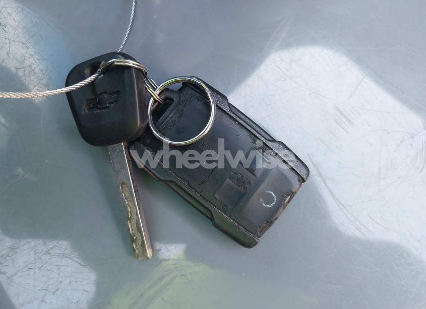 Photo 11 of 2015 Chevrolet Suburban 1500 LT (VIN 1GNSCJKC1FR684873)