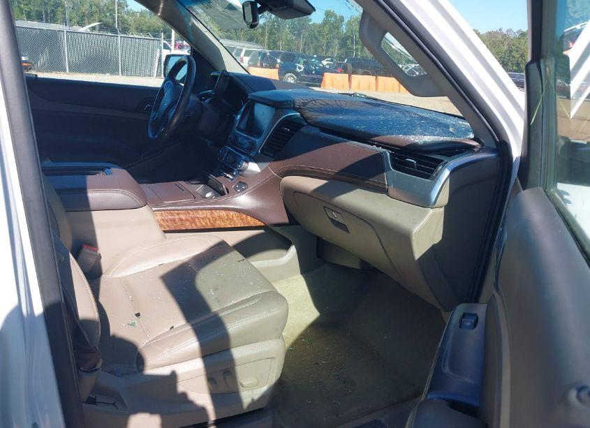 Photo 5 of 2017 Chevrolet Suburban PREMIER (VIN 1GNSCJKC1HR214426)