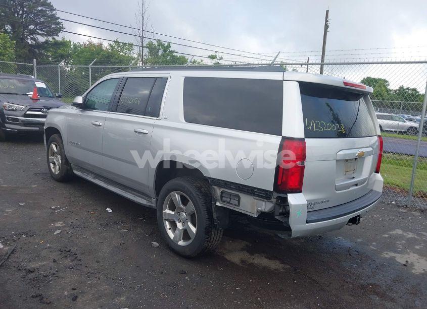 Photo 3 of 2015 Chevrolet Suburban 1500 LT (VIN 1GNSCJKC2FR144528)