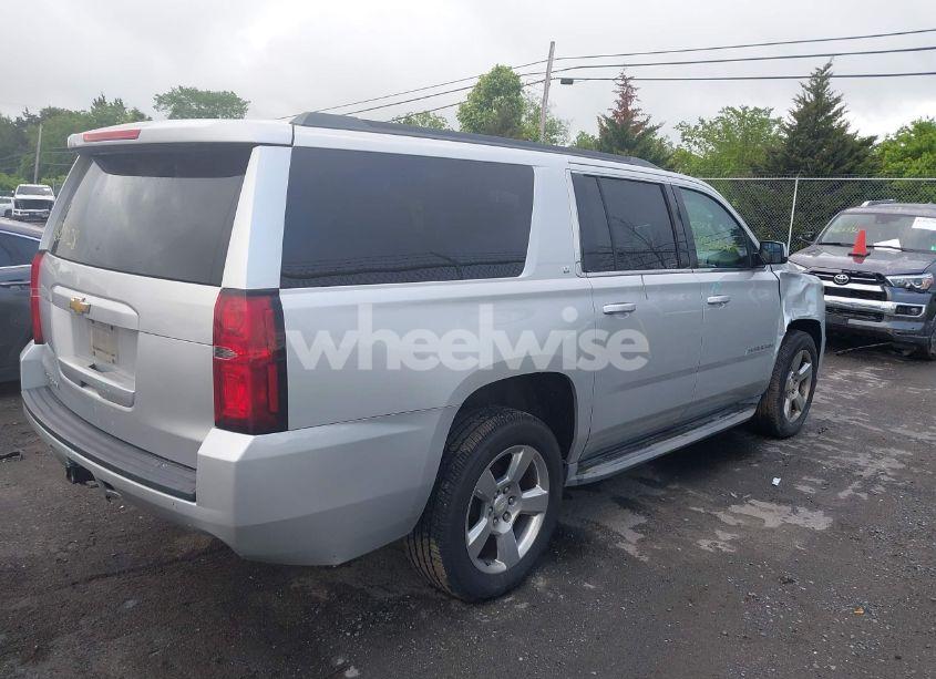 Photo 4 of 2015 Chevrolet Suburban 1500 LT (VIN 1GNSCJKC2FR144528)