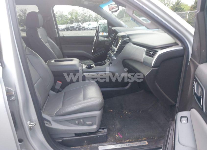 Photo 5 of 2015 Chevrolet Suburban 1500 LT (VIN 1GNSCJKC2FR144528)