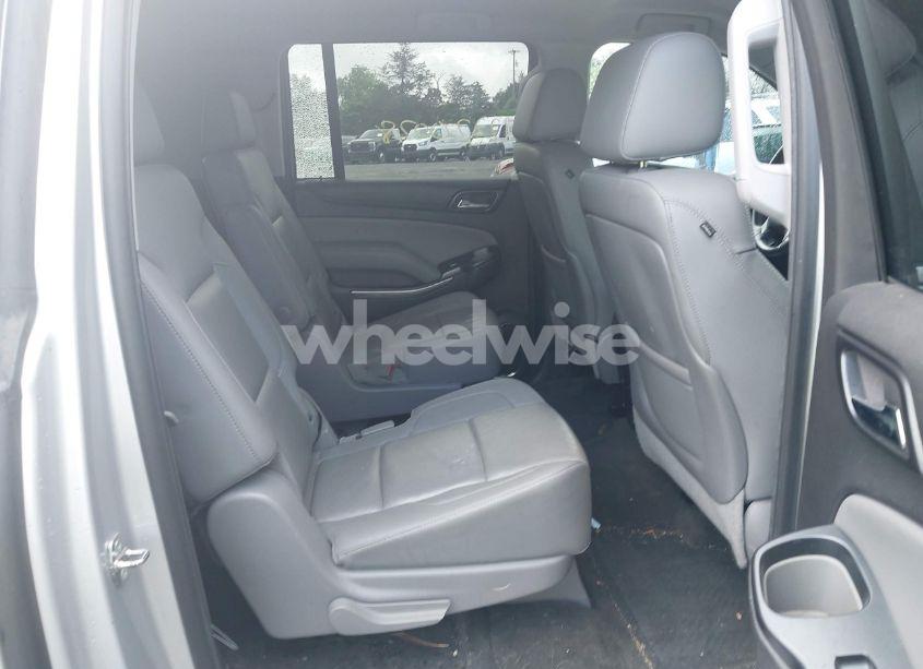 Photo 8 of 2015 Chevrolet Suburban 1500 LT (VIN 1GNSCJKC2FR144528)