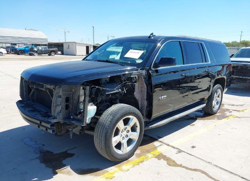 Photo 2 of 2015 Chevrolet Suburban 1500 LT (VIN 1GNSCJKC2FR555217)