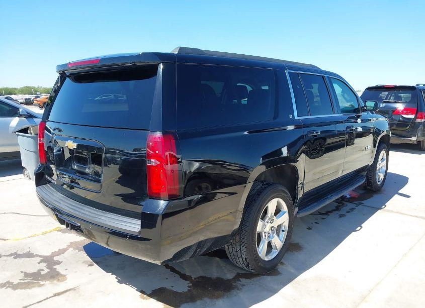 Photo 4 of 2015 Chevrolet Suburban 1500 LT (VIN 1GNSCJKC2FR555217)