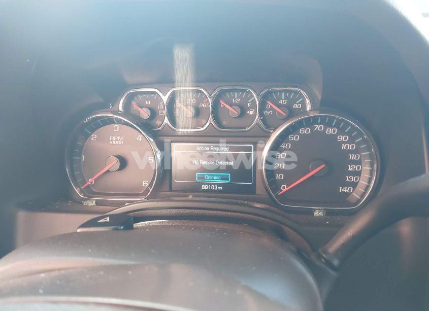 Photo 7 of 2018 Chevrolet Suburban PREMIER (VIN 1GNSCJKC2JR199702)