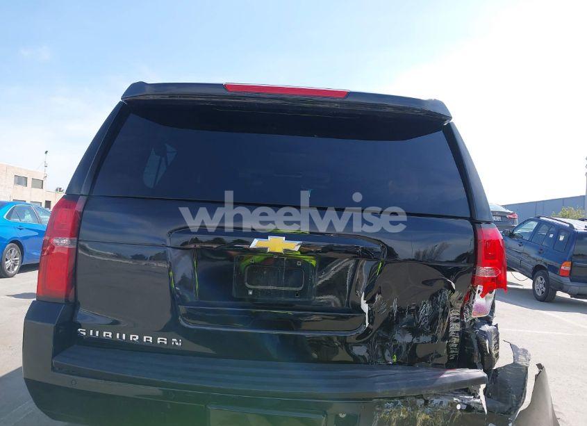 Photo 16 of 2015 Chevrolet Suburban 1500 LT (VIN 1GNSCJKC3FR238224)