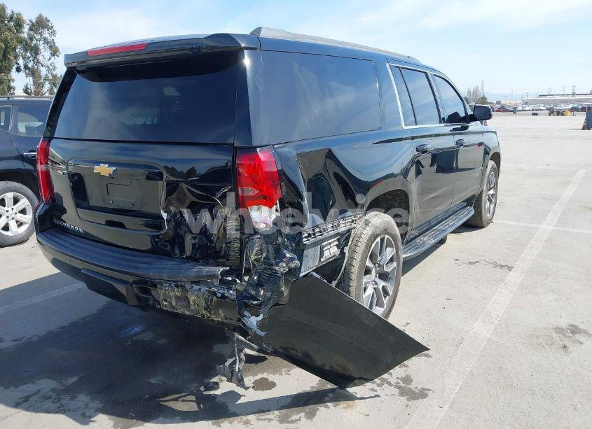 Photo 4 of 2015 Chevrolet Suburban 1500 LT (VIN 1GNSCJKC3FR238224)