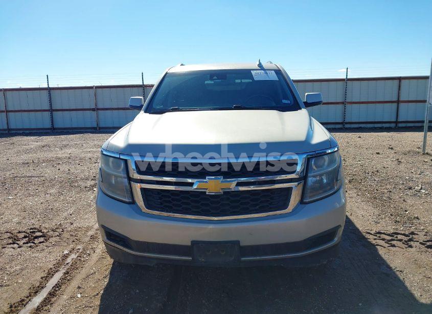 Photo 12 of 2015 Chevrolet Suburban 1500 LT (VIN 1GNSCJKC3FR505023)