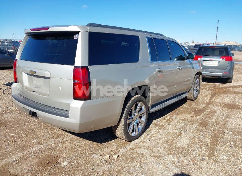 Photo 4 of 2015 Chevrolet Suburban 1500 LT (VIN 1GNSCJKC3FR505023)