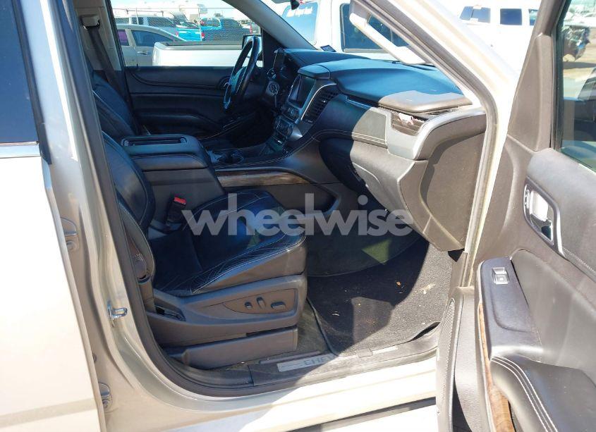 Photo 5 of 2015 Chevrolet Suburban 1500 LT (VIN 1GNSCJKC3FR505023)