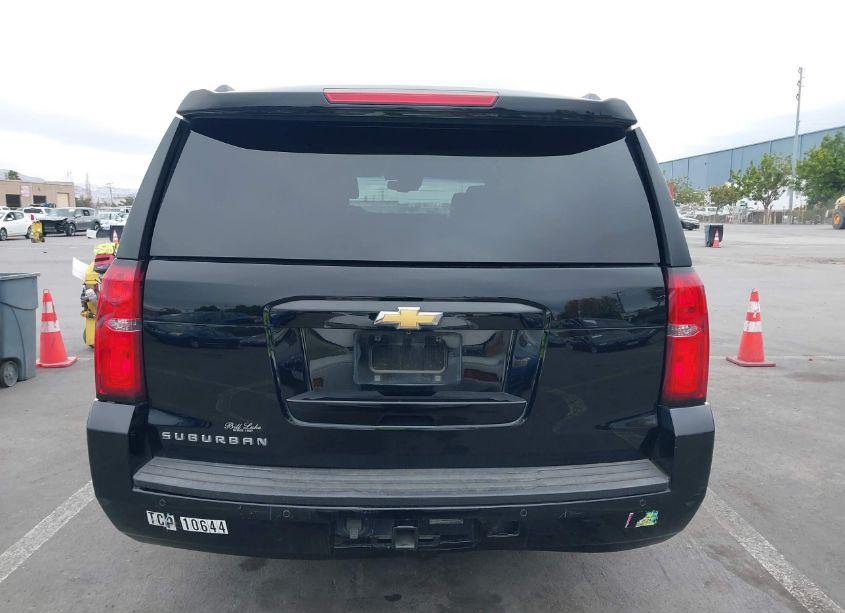 Photo 16 of 2015 Chevrolet Suburban 1500 LT (VIN 1GNSCJKC3FR614582)