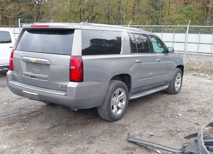 Photo 4 of 2017 Chevrolet Suburban PREMIER (VIN 1GNSCJKC3HR165214)