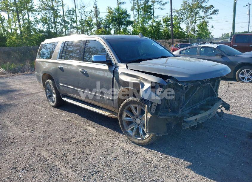 2019 Chevrolet Suburban PREMIER (VIN 1GNSCJKC3KR129739) main photo