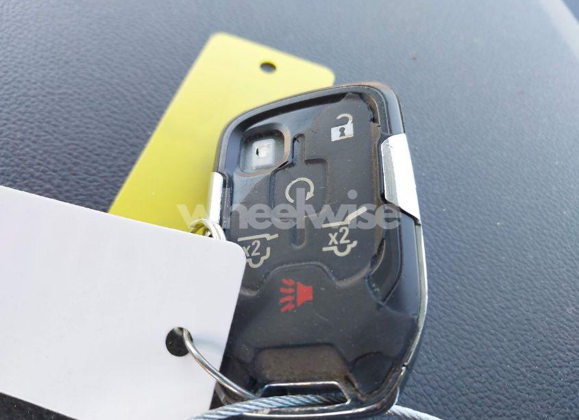 Photo 11 of 2019 Chevrolet Suburban PREMIER (VIN 1GNSCJKC3KR129739)