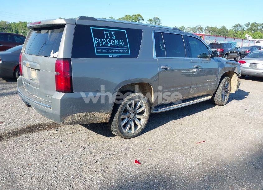Photo 4 of 2019 Chevrolet Suburban PREMIER (VIN 1GNSCJKC3KR129739)