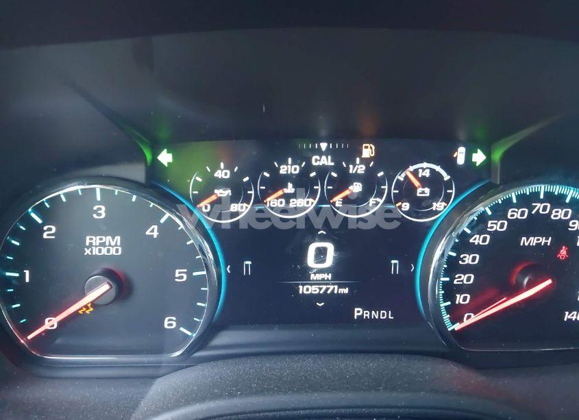 Photo 7 of 2019 Chevrolet Suburban PREMIER (VIN 1GNSCJKC3KR129739)