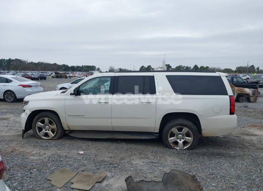 Photo 15 of 2015 Chevrolet Suburban 1500 LT (VIN 1GNSCJKC4FR732849)