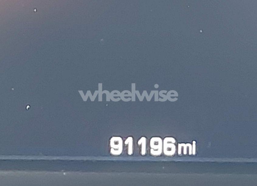 Photo 16 of 2015 Chevrolet Suburban 1500 LT (VIN 1GNSCJKC4FR732849)