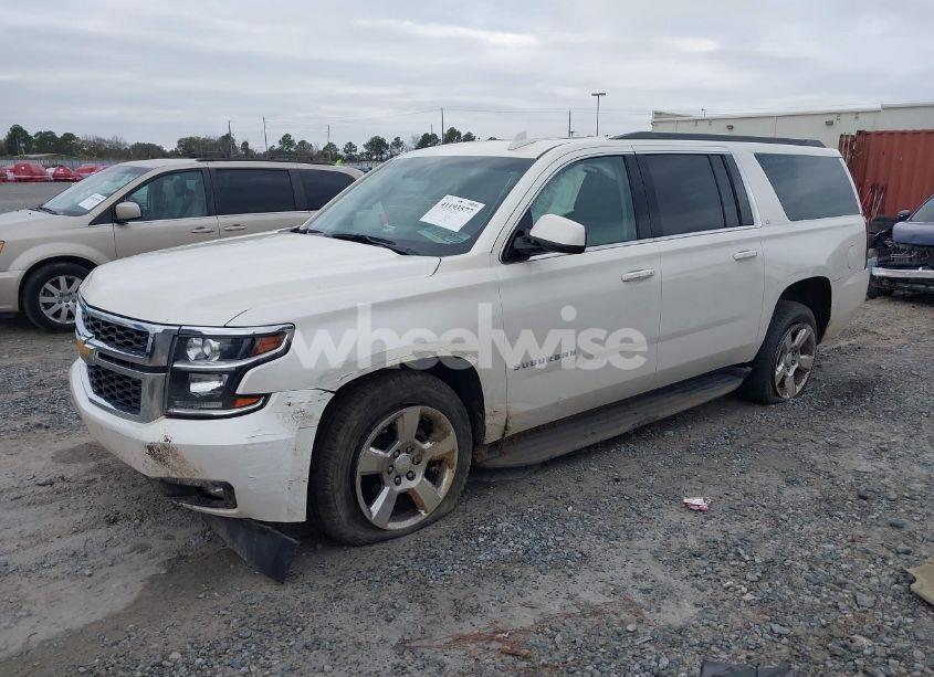 Photo 2 of 2015 Chevrolet Suburban 1500 LT (VIN 1GNSCJKC4FR732849)