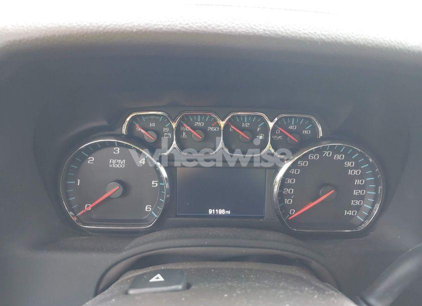 Photo 7 of 2015 Chevrolet Suburban 1500 LT (VIN 1GNSCJKC4FR732849)