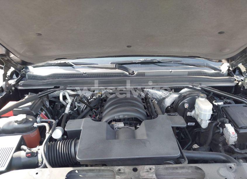 Photo 10 of 2015 Chevrolet Suburban 1500 LT (VIN 1GNSCJKC5FR265330)