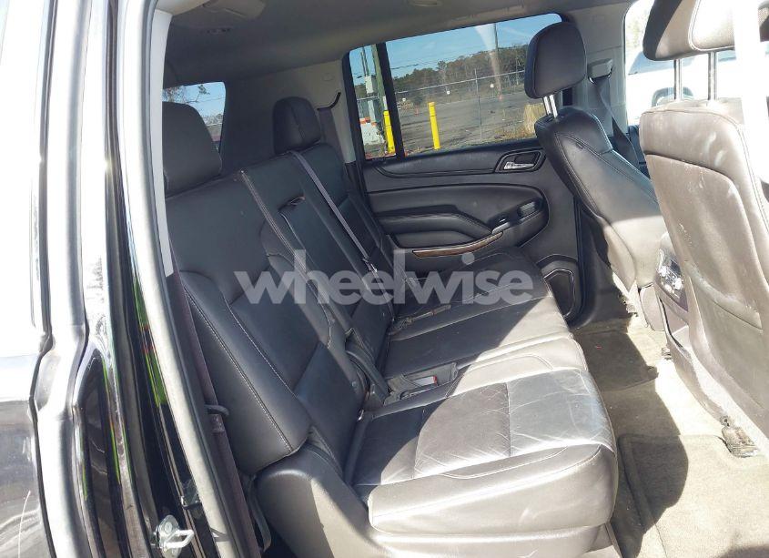 Photo 8 of 2015 Chevrolet Suburban 1500 LT (VIN 1GNSCJKC5FR265330)