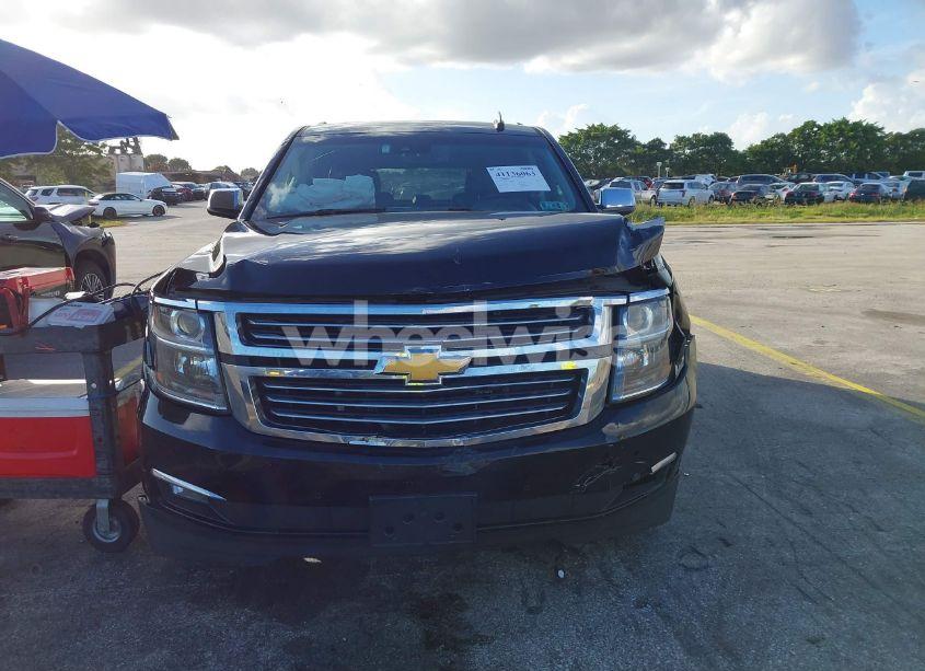 Photo 12 of 2017 Chevrolet Suburban PREMIER (VIN 1GNSCJKC5HR166381)