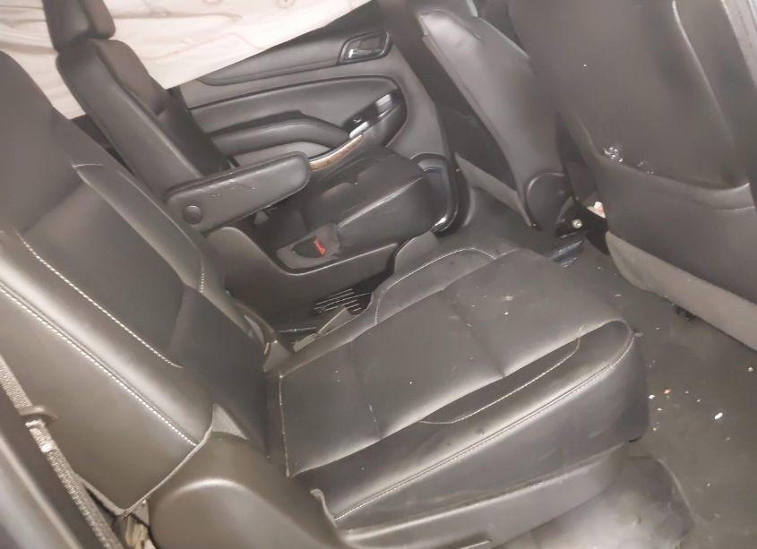 Photo 8 of 2018 Chevrolet Suburban PREMIER (VIN 1GNSCJKC5JR263859)