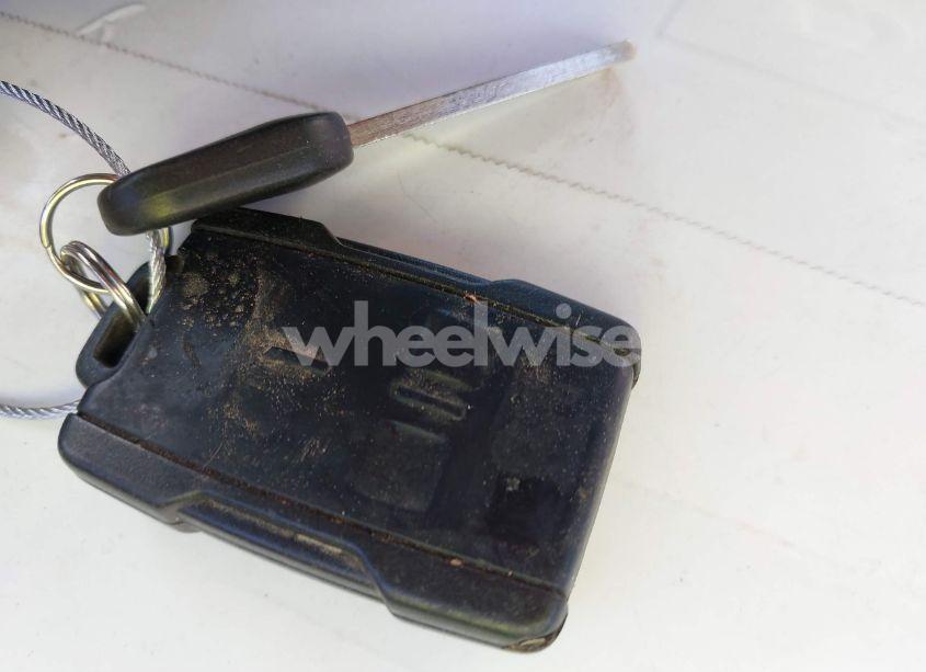 Photo 11 of 2015 Chevrolet Suburban 1500 LT (VIN 1GNSCJKC6FR646684)