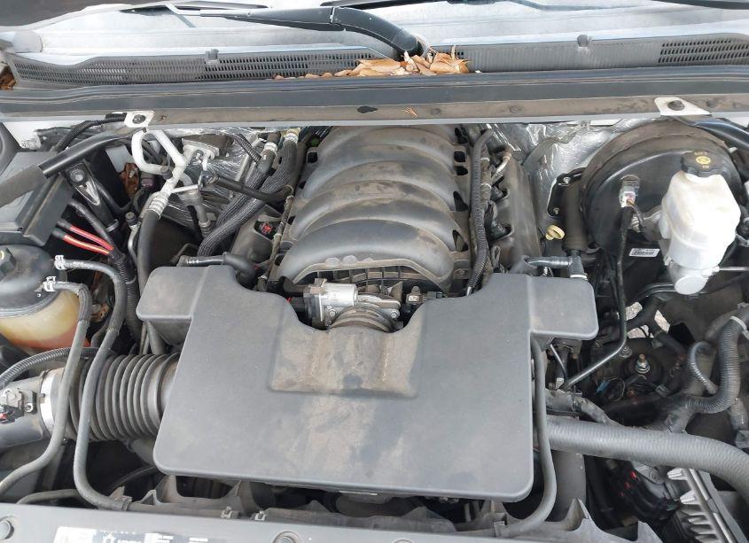 Photo 10 of 2016 Chevrolet Suburban LTZ (VIN 1GNSCJKC6GR153654)