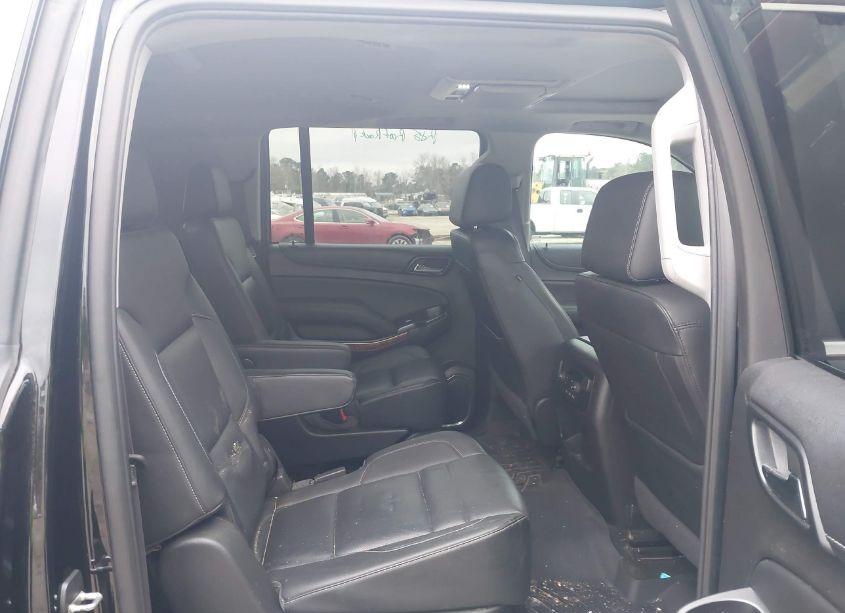 Photo 8 of 2017 Chevrolet Suburban PREMIER (VIN 1GNSCJKC6HR166776)