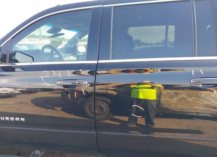 Photo 14 of 2018 Chevrolet Suburban PREMIER (VIN 1GNSCJKC6JR394833)