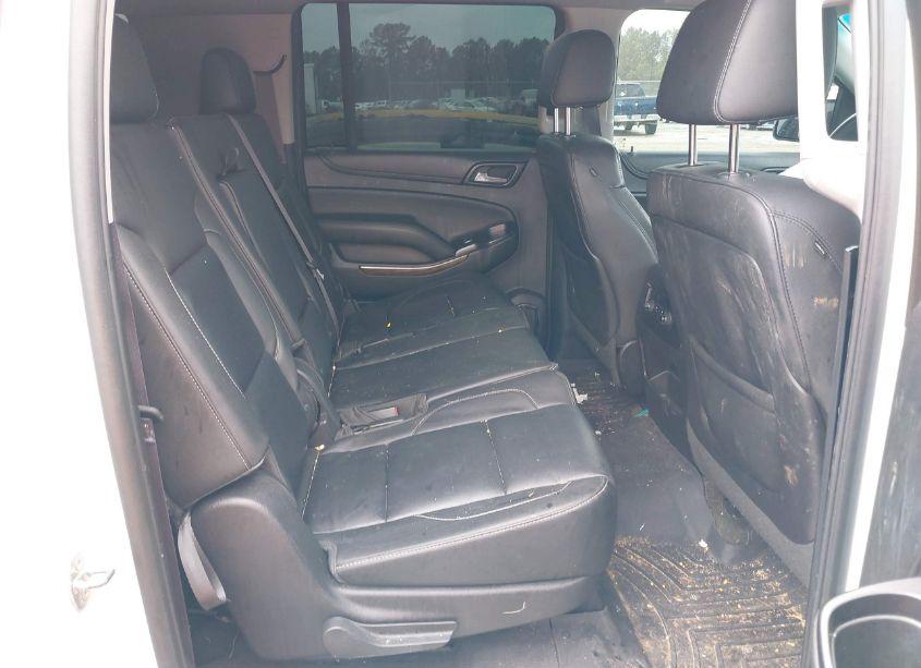 Photo 8 of 2015 Chevrolet Suburban 1500 LT (VIN 1GNSCJKC7FR296868)