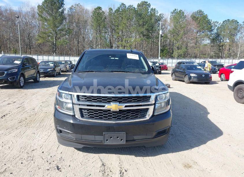Photo 12 of 2015 Chevrolet Suburban 1500 LT (VIN 1GNSCJKC7FR536596)