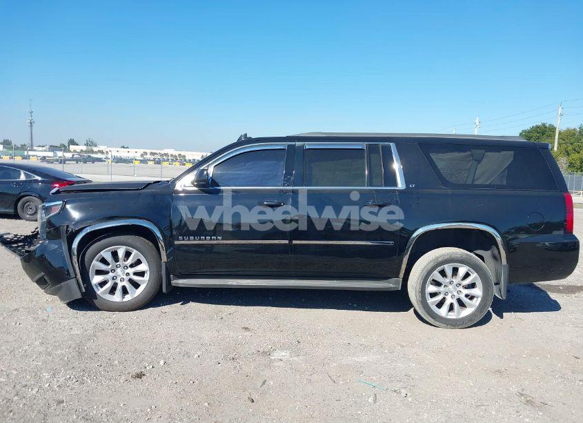 Photo 15 of 2015 Chevrolet Suburban 1500 LT (VIN 1GNSCJKC7FR559134)