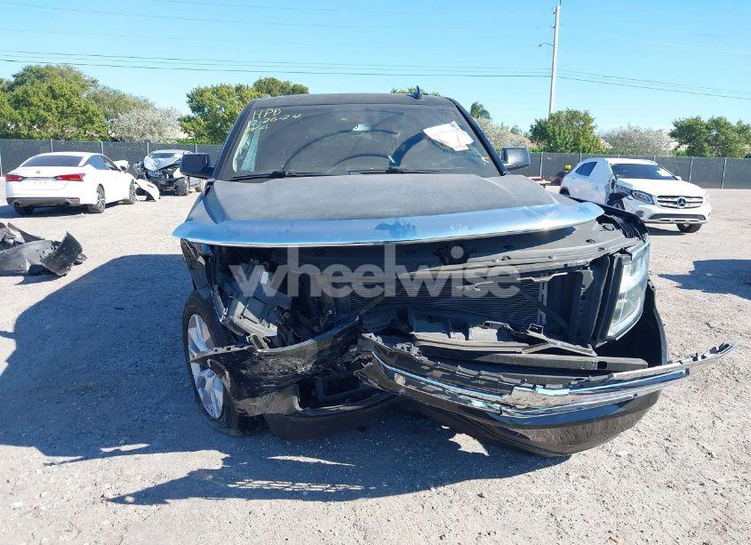 Photo 6 of 2015 Chevrolet Suburban 1500 LT (VIN 1GNSCJKC7FR559134)