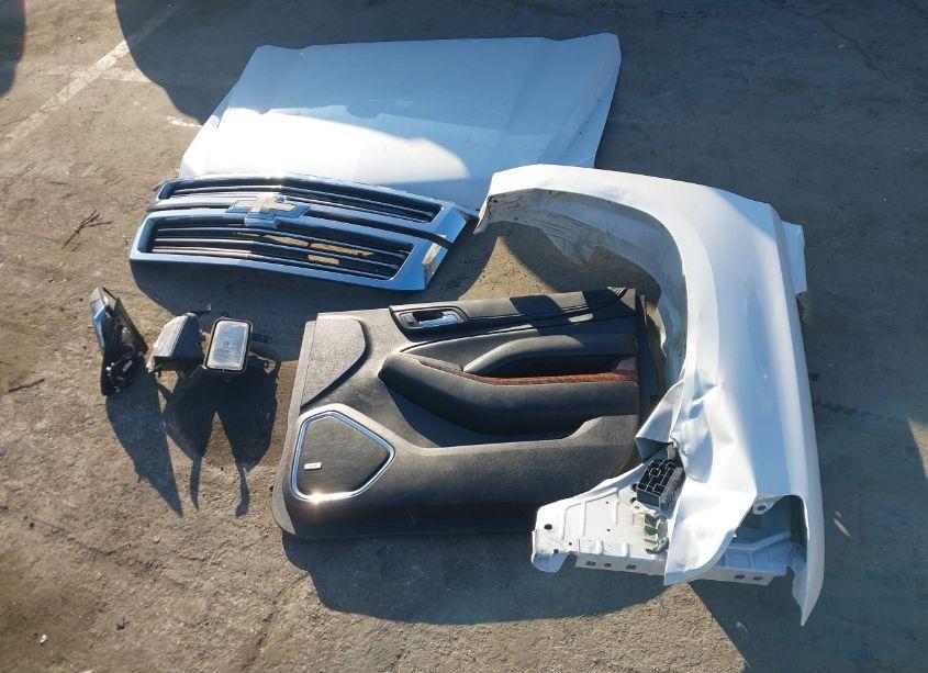 Photo 12 of 2016 Chevrolet Suburban LTZ (VIN 1GNSCJKC8GR231724)