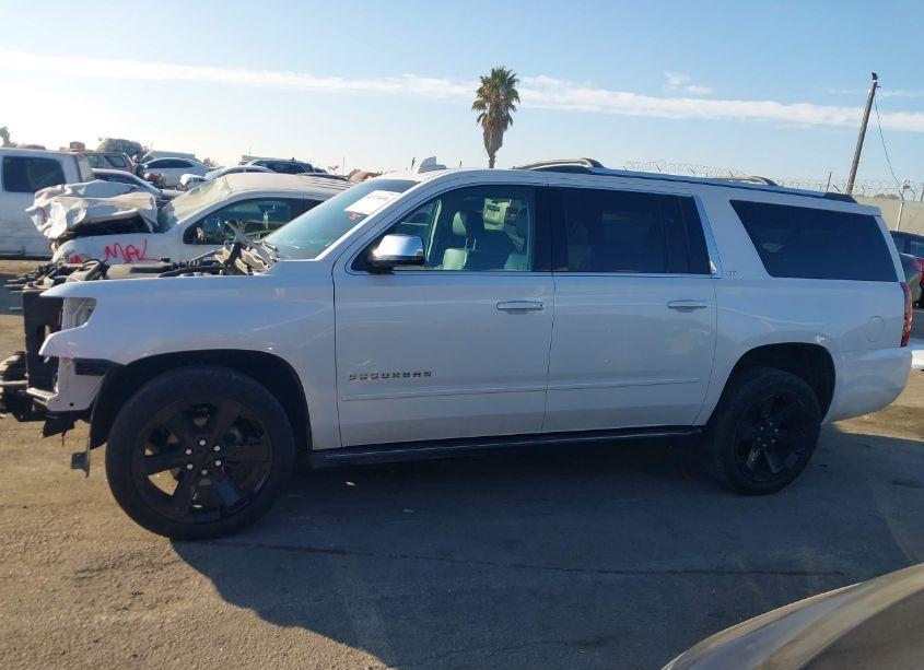 Photo 15 of 2016 Chevrolet Suburban LTZ (VIN 1GNSCJKC8GR231724)