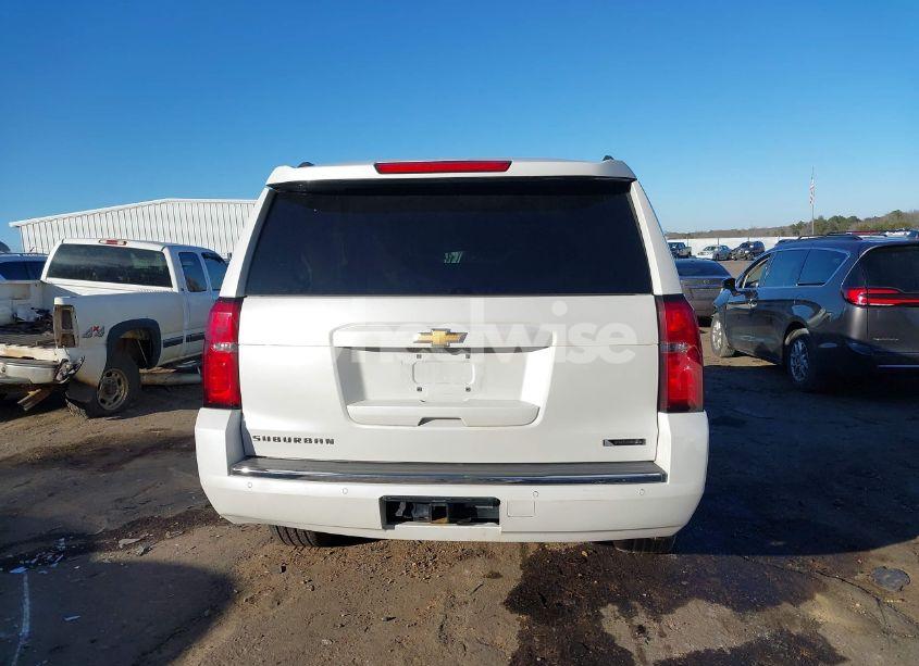 Photo 17 of 2017 Chevrolet Suburban PREMIER (VIN 1GNSCJKC8HR349936)