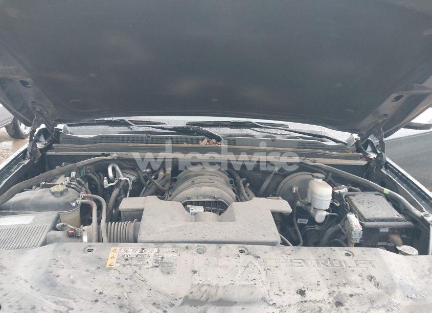 Photo 10 of 2020 Chevrolet Suburban 2WD PREMIER (VIN 1GNSCJKC8LR290783)