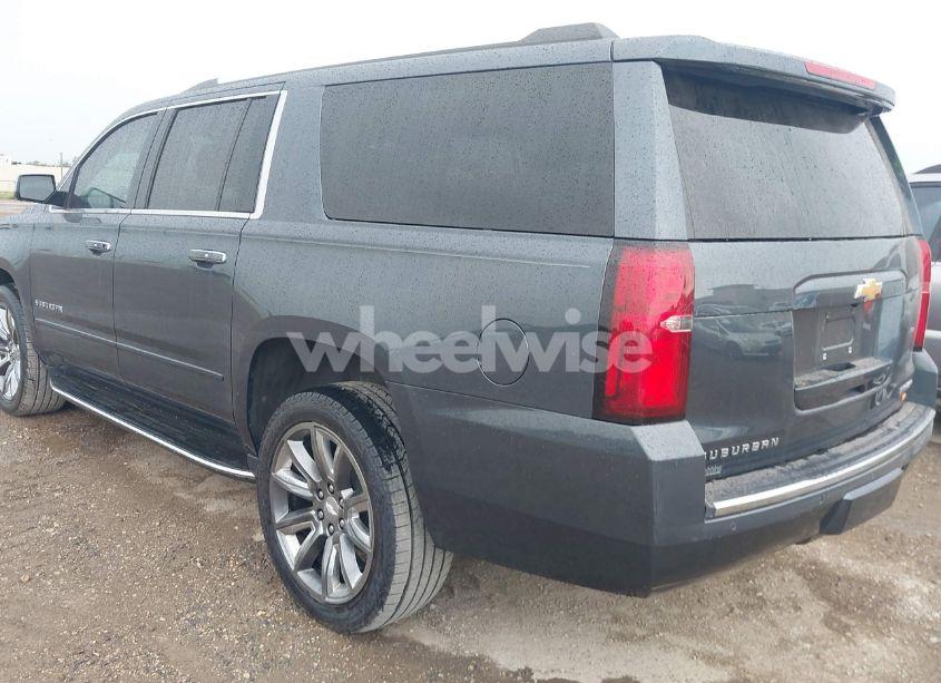 Photo 3 of 2020 Chevrolet Suburban 2WD PREMIER (VIN 1GNSCJKC8LR290783)