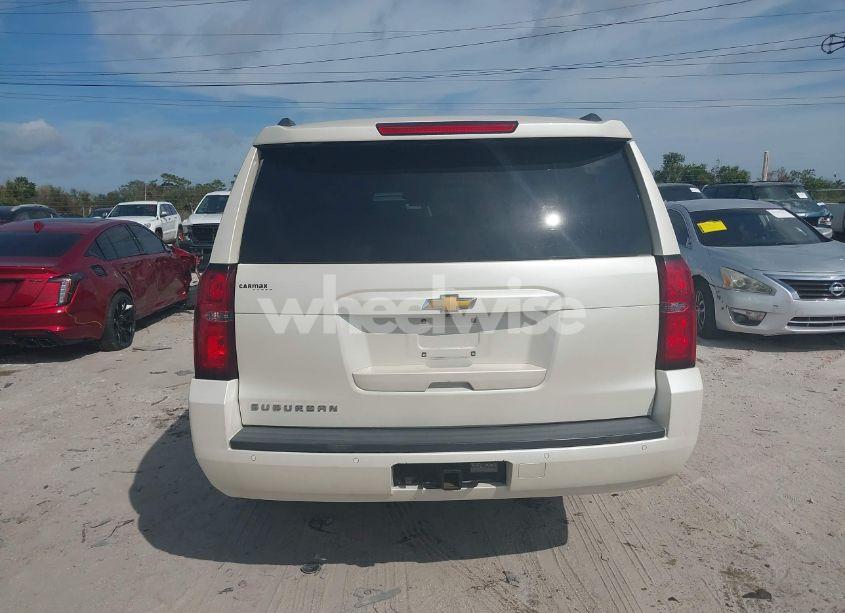 Photo 16 of 2015 Chevrolet Suburban 1500 LT (VIN 1GNSCJKC9FR235540)