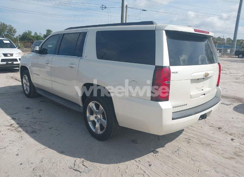 Photo 3 of 2015 Chevrolet Suburban 1500 LT (VIN 1GNSCJKC9FR235540)